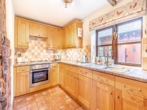 The Corn House - Uk45530