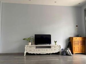 Nhà nguyên căn 3 phòng ngủ