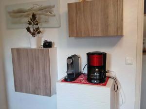 Appartement 2 Pièces, Piscine en été, Animaux admis, 6 Personnes - FR-1-504-695