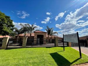 Fairview Guest House Hartswater