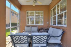 6 Bed, 2 Suites, Pool, Spa, Games Room #800 villa