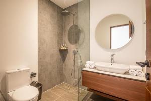 Magnificent 5BR Retreat Near Echo Beach Canggu