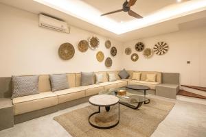 Luxury 5-Bedroom Villa in Canggu, Walk to Beach