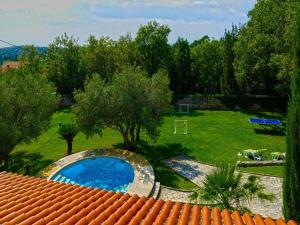 Villa in Čilipi near Dubrovnik with Pool
