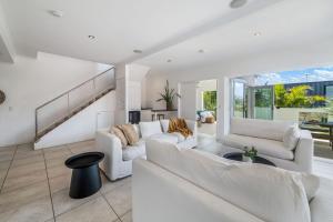 Pandandus Rise 1-9 Avocet Parade