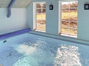 12 person holiday home in Ringkøbing-By Traum