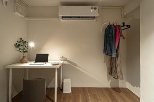 Cozy 3BR for 8 People, 5Mins from MRT Huai Khwang