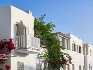 Delmar Apartments & Suites Milos Milos Greece