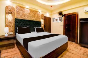 Super Townhouse Varanasi Railway Junction