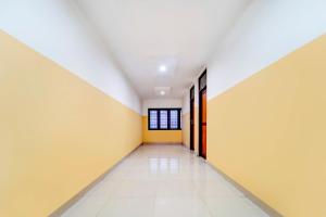 Super Hotel O Kunnamangalam Near Bus Stand