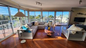 Fairview Crescent Head