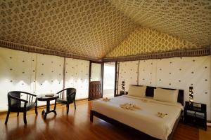 Desert Springs Resort