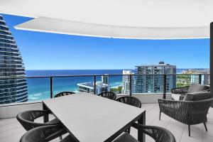 OCEAN Luxury Skyhome at Oracle - Level 36