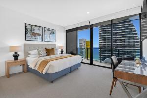 OCEAN Luxury Skyhome at Oracle - Level 36