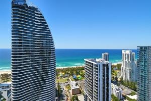 OCEAN Luxury Skyhome at Oracle - Level 36