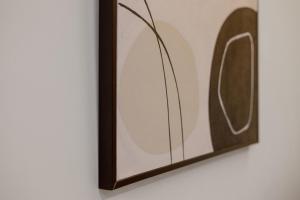 Contemporary 2BR Luxury Villa with Rooftop View and Pool