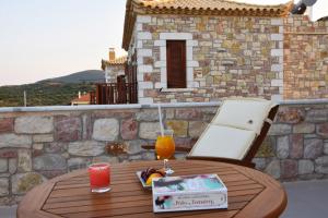 Two-Bedrom Villa with Sea View - Helios