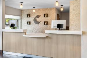 Comfort Inn Mayfield Heights Cleveland East