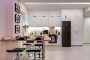 Modern Stay in Athens Center