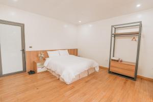 Sunny Camping Sóc Sơn