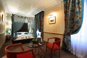 Hotels Chateau des Comtes de Challes : photos des chambres