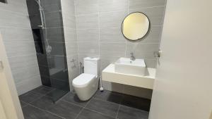 Couple Studio Suite A16 07 Trion KL