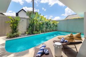 Villa Crusoe Stylish 3BR Oasis in Berawa