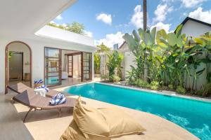 Villa Crusoe Stylish 3BR Oasis in Berawa