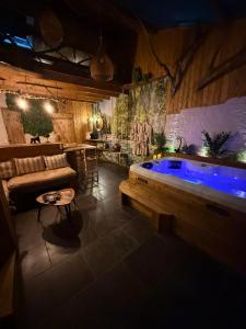 Les Spas de la mer, Appart&Spa Canopée, 100m de la plage, Love Room