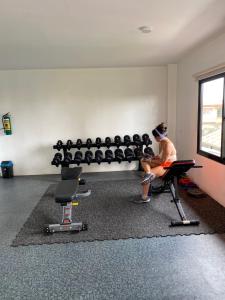 Royal Oceancrest Mactan - Relaxing Sunset View