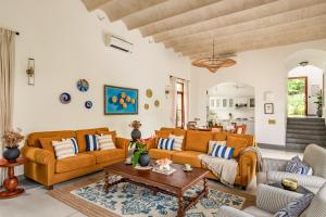 La Selva - 4BHK Luxury Villa in Assagao with Private Pool near Cafés & Soro Pub