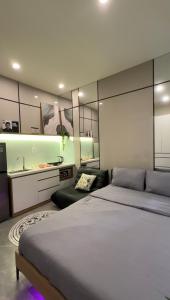 Unite StayCation Lê Văn Sỹ