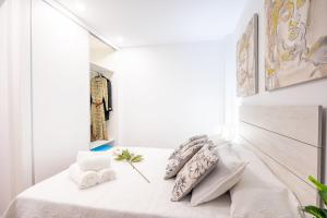 Expoholidays- Rueda Lopez con PARKING GRATIS 3A