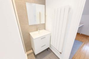 Studio Cosy avec Ascenseur Paris 16 - 2 personnes