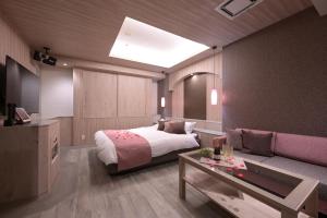 Hotel SWEET SEASON埼玉川越桜の川店