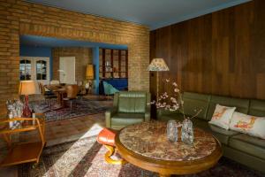 Spacious Ensemble Hecht Right On The Eider River