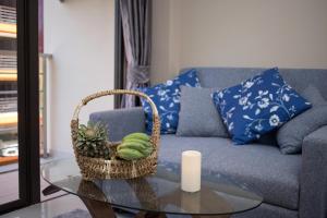 Chic 1BR Condo Steps from Nai Harn S311