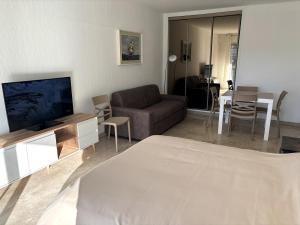 LAzur Spacieux - 6 personnes - WiFi - Terrasse - Clim