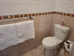 Cedar Lodge Guest House