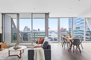 Docklands 3BR Getaway Harbour View & Free Parking