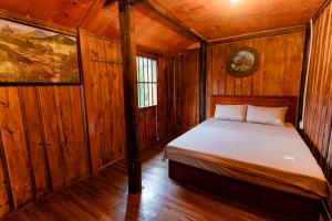 Cốm Homestay Bản Giốc
