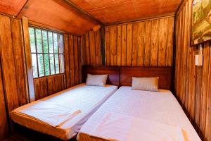 Cốm Homestay Bản Giốc