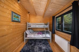 Rushbrook Log Cabin with sauna