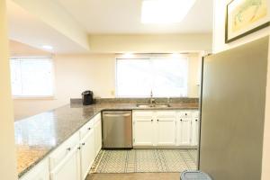 Seagrove Villa 5B - Oceanside Villa in the Trees