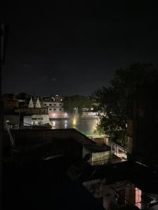 House of Kashi Homestay- Studio and Budget Rooms