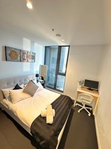 ADEK Apartments CBD -Free Parking, Pool, Gym & Sauna