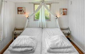 Pet Friendly Home In Faxe Ladeplads With Wifi