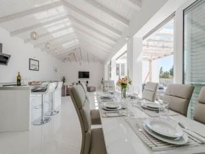 Villa in Debeljak with Pool near the Sea