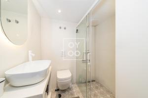 Luz del Faro, with seaview, by OYOOSTAYS