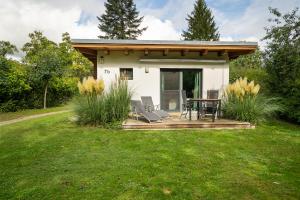 Ferienhaus Kleine Sommerliebe - mit Garten am Radwanderweg